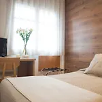 Nadal Hotell *