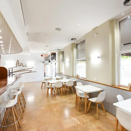 Nadal Hotel *